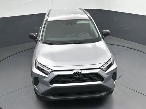 Certified 2025 Toyota RAV4 LE image 36
