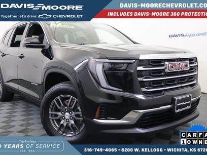 Used 2025 GMC Acadia Elevation