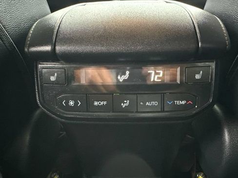 Certified 2025 Toyota Highlander Platinum AWD/4WD image 22