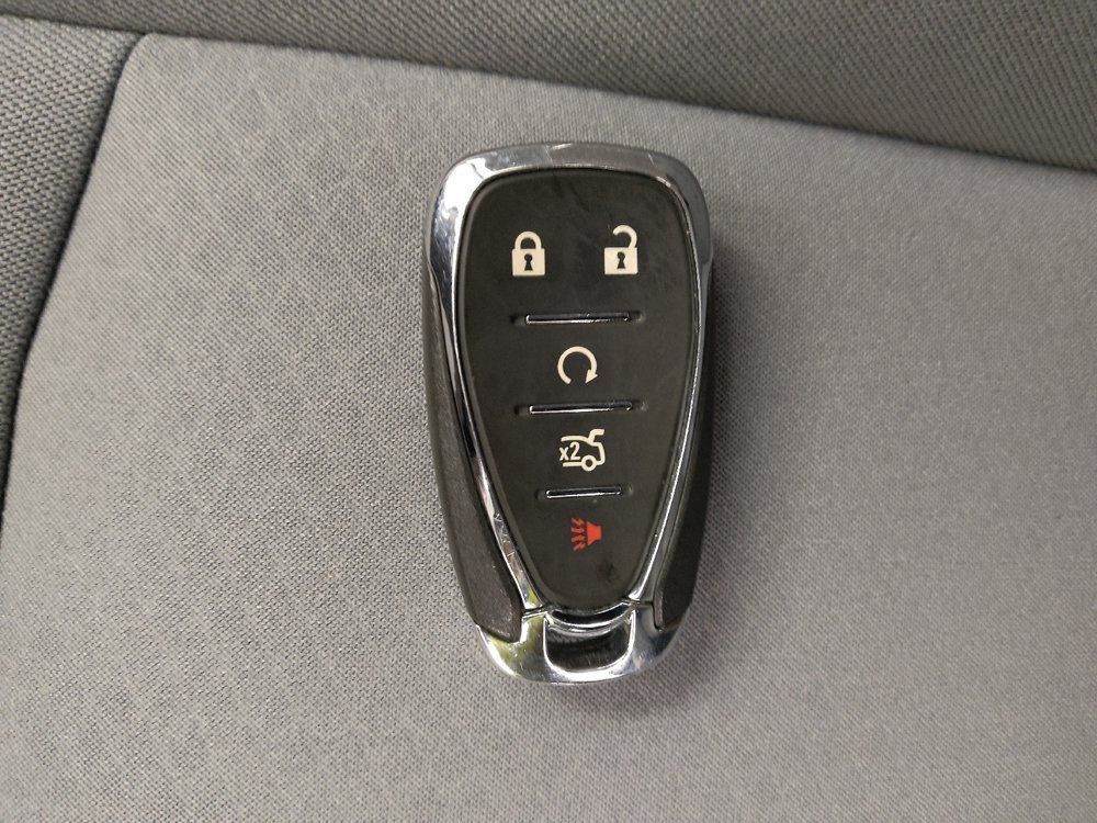 Used 2023 Chevrolet Malibu LT FWD image 32