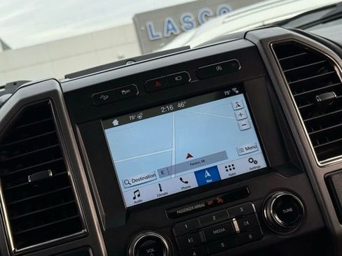 Certified 2018 Ford F150 Raptor w/ Equipment Group 802A Luxury image 4