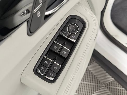 New 2026 Porsche Macan S AWD/4WD image 27