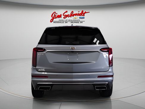 Used 2023 Cadillac XT6 Premium Luxury FWD image 5