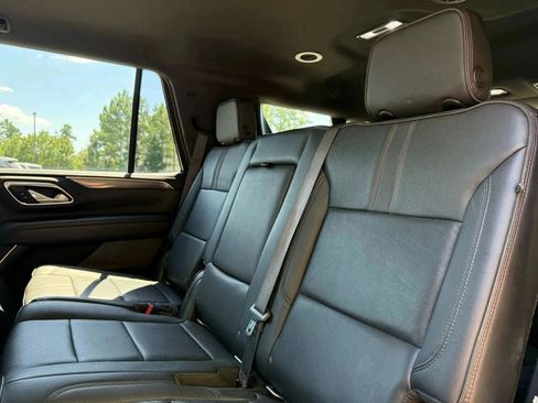 Used 2021 Chevrolet Tahoe RST w/ Luxury Package image 11