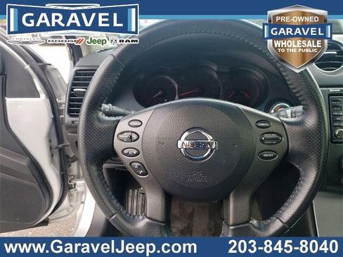 Used 2012 Nissan Altima 3.5 SR w/ Sport Pkg image 31