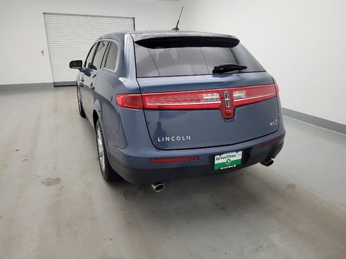 Used 2019 Lincoln MKT AWD image 6