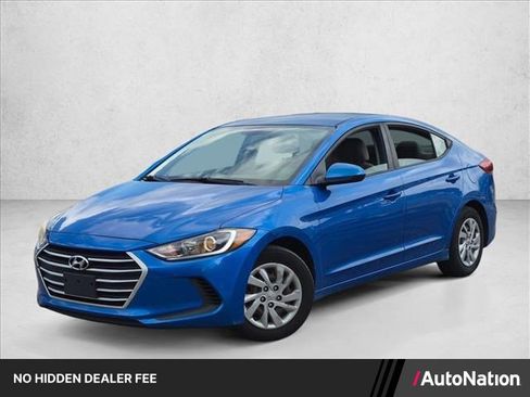 Used 2017 Hyundai Elantra SE FWD image 1