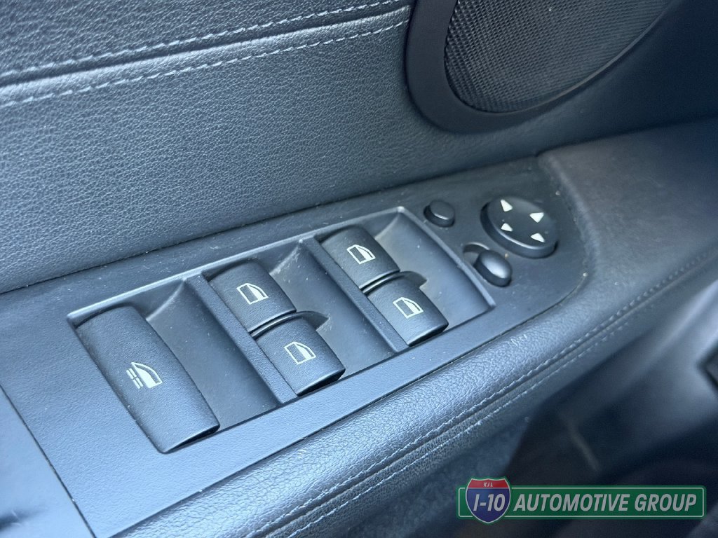 Used 2016 BMW Z4 sDrive35is RWD image 18