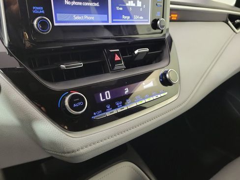 Used 2019 Toyota Corolla SE FWD image 21