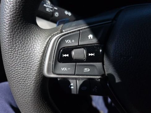 Used 2022 Honda Insight EX image 6