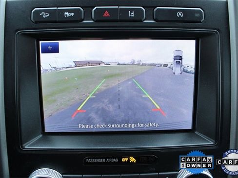 Used 2021 Ford Expedition XLT image 40