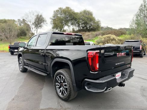 New 2026 GMC Sierra 1500 AT4 w/ AT4 Premium Package image 6
