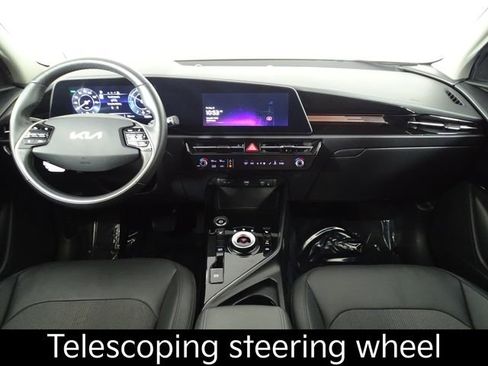 Certified 2023 Kia Niro Wind image 30
