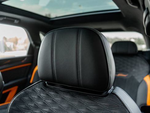 Certified 2026 Bentley Bentayga Speed AWD/4WD image 28