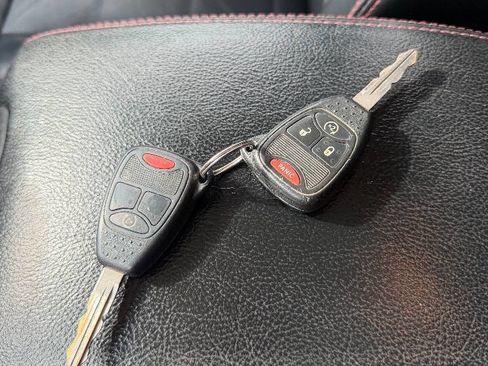 Used 2012 Jeep Wrangler Unlimited Sahara image 18