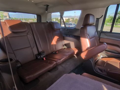 Used 2015 Chevrolet Suburban LTZ AWD/4WD image 31
