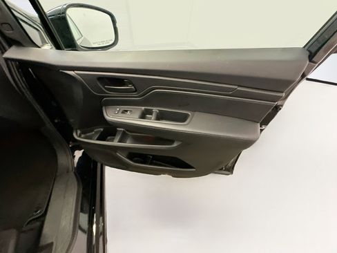 Used 2025 Honda Odyssey Sport-L image 35