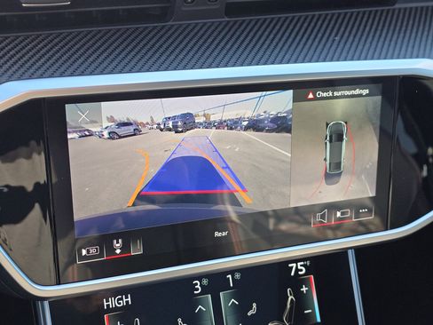 Used 2022 Audi RS 7 4.0T image 23