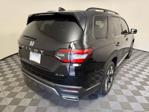 Used 2026 Honda Pilot Elite image 6