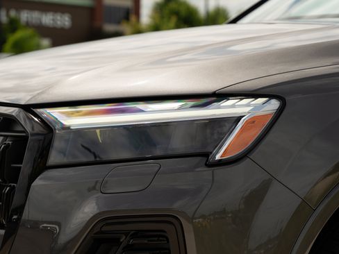 New 2026 Audi Q7 2.0T Premium Plus AWD/4WD image 38