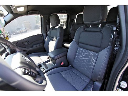 New 2026 Nissan Frontier SV w/ SV Convenience Package image 23