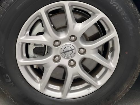 Used 2024 Chrysler Pacifica Touring-L FWD image 80