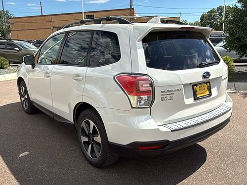 Used 2018 Subaru Forester 2.5i Premium AWD/4WD image 7