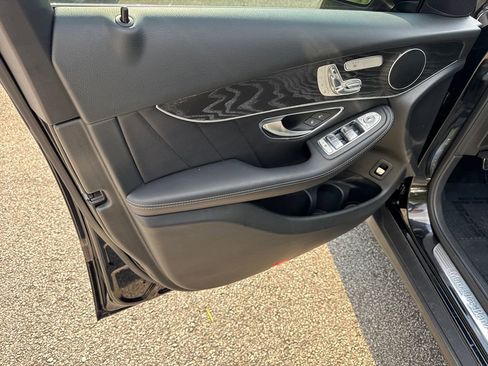 Used 2018 Mercedes-Benz GLC 300 image 10