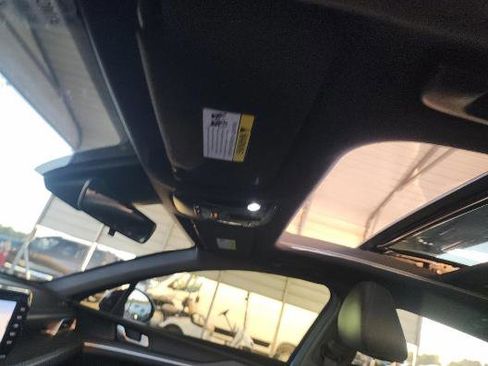 Used 2022 Kia K5 GT-Line w/ GT-Line FWD Premium Package image 6