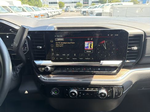 Used 2023 GMC Sierra 1500 Elevation AWD/4WD image 23