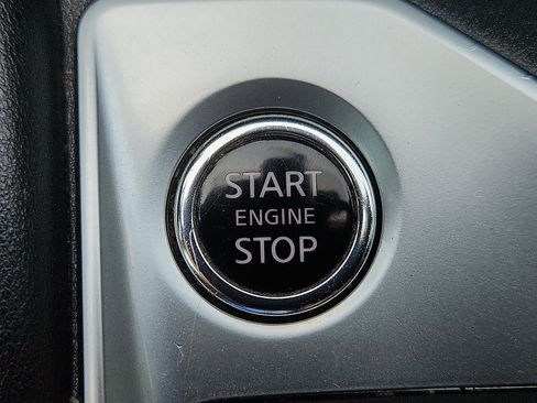 Used 2022 Nissan Altima 2.5 SR FWD image 17