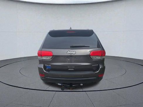 Used 2017 Jeep Grand Cherokee Laredo w/ Quick Order Package 23E image 4