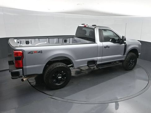 Used 2023 Ford F250 XL w/ STX Appearance Package AWD/4WD image 39