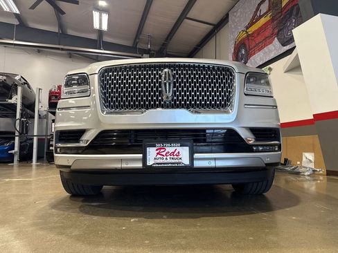 Used 2018 Lincoln Navigator Reserve w/ Technology Package image 20