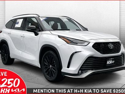 Used 2023 Toyota Highlander XSE