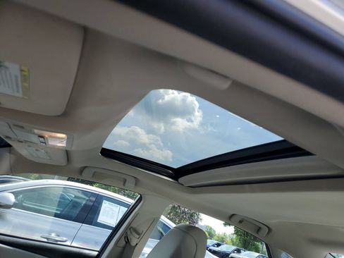 Used 2014 Toyota Avalon XLE Premium FWD image 17