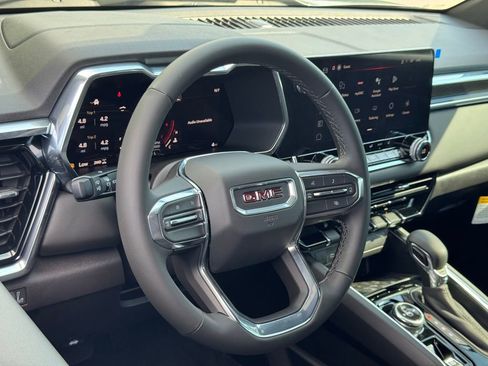 New 2026 GMC Canyon Elevation w/ Convenience Package image 14