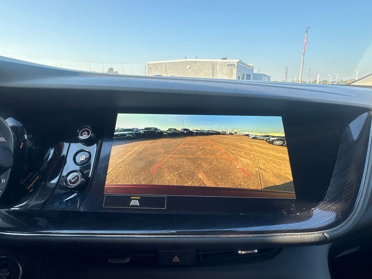 Used 2023 Buick Envision Essence FWD image 41