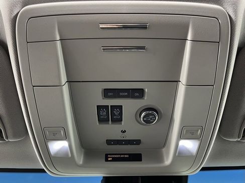 Used 2020 GMC Yukon XL Denali image 20