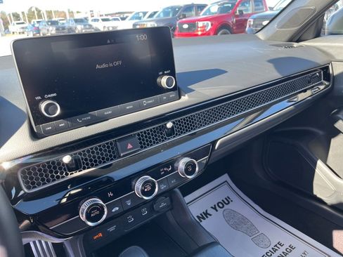 Used 2025 Honda Civic Sport image 21