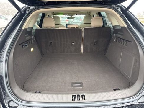 Used 2022 Lincoln Nautilus Reserve image 11