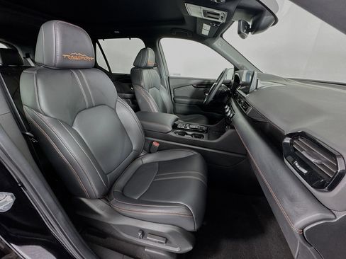 Certified 2025 Honda Pilot TrailSport image 29