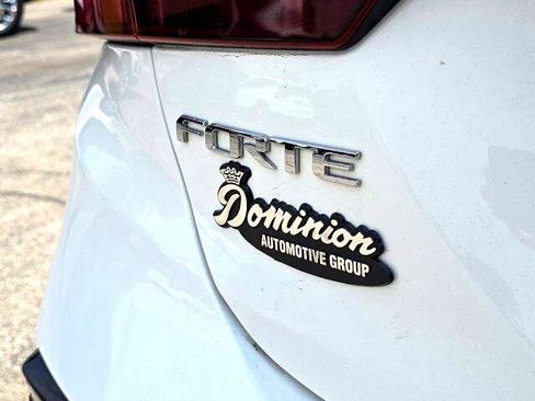 Used 2021 Kia Forte GT-Line image 7