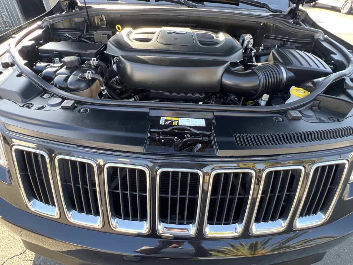 Used 2016 Jeep Grand Cherokee Laredo w/ Quick Order Package 23E RWD image 21