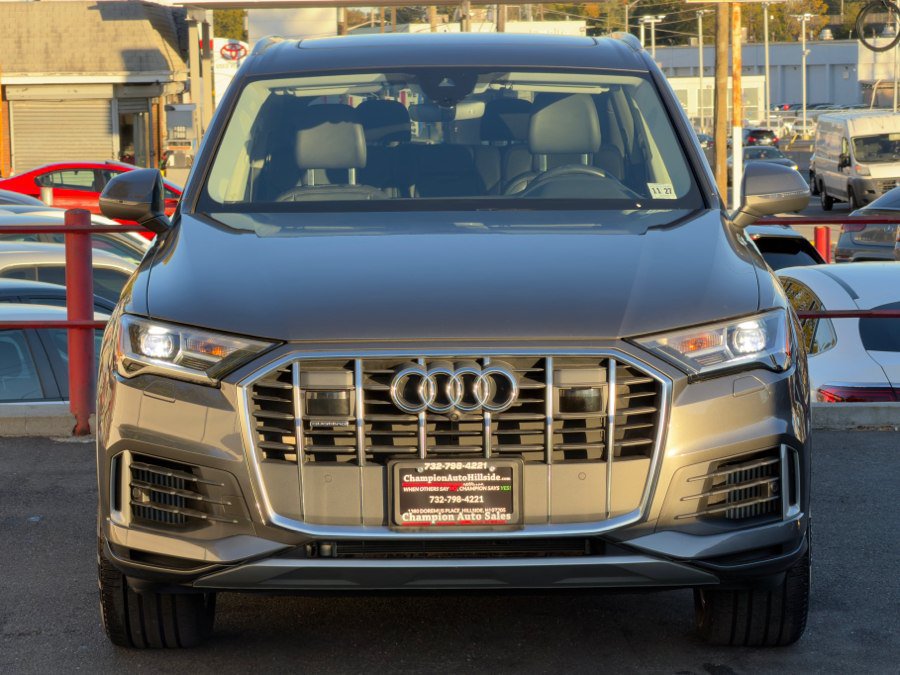 Used 2022 Audi Q7 3.0T Premium Plus w/ Premium Plus Package AWD/4WD image 10