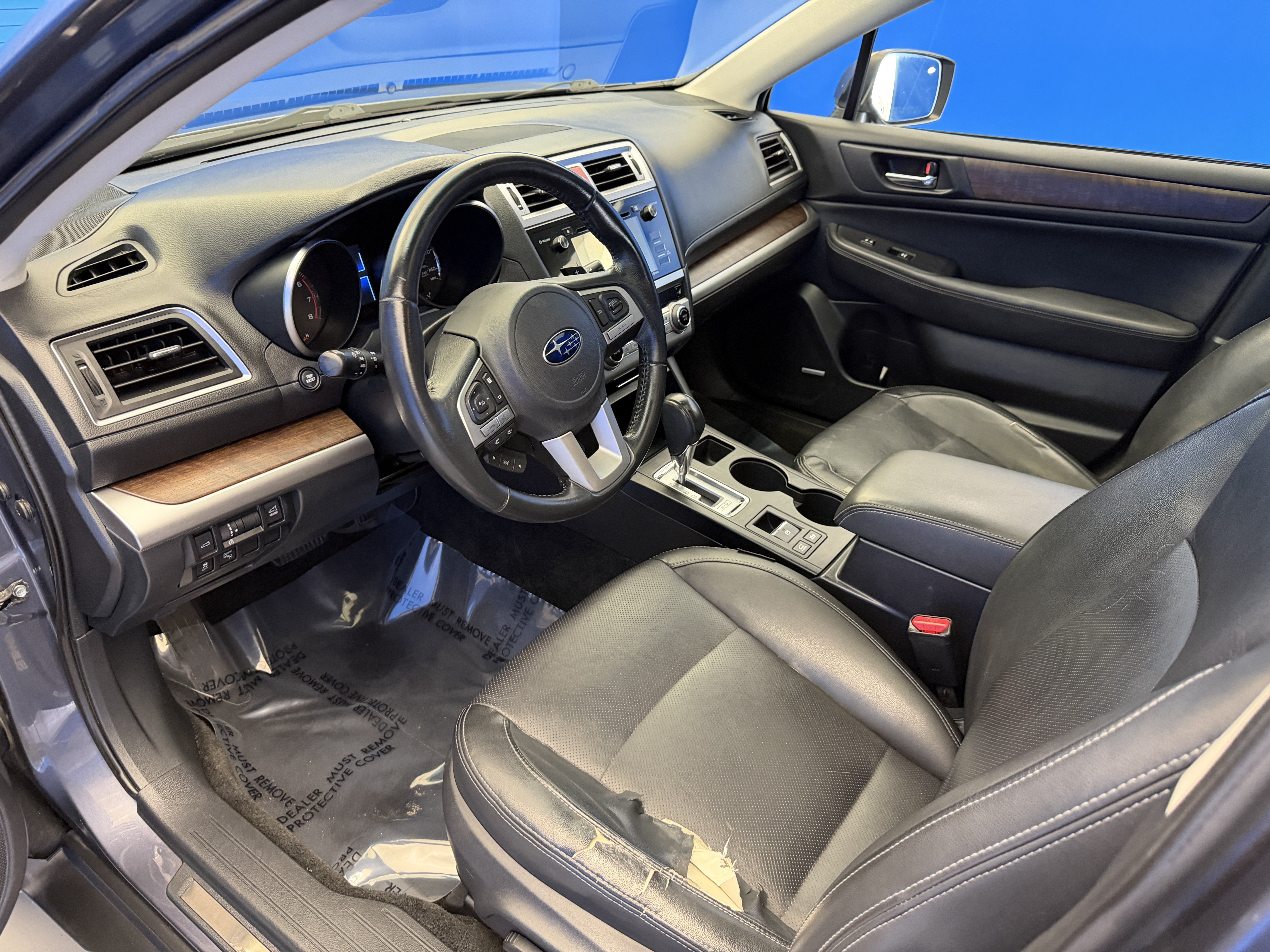 Used 2015 Subaru Outback 2.5i Limited AWD/4WD image 12