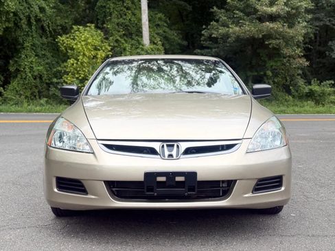 Used 2007 Honda Accord VP image 2
