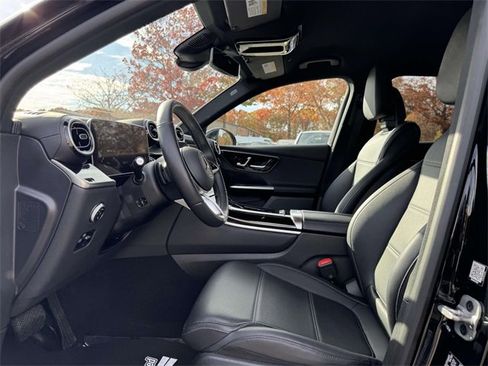 Certified 2023 Mercedes-Benz GLC 300 4MATIC image 4