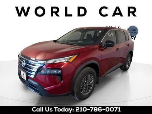 Certified 2025 Nissan Rogue S FWD image 3