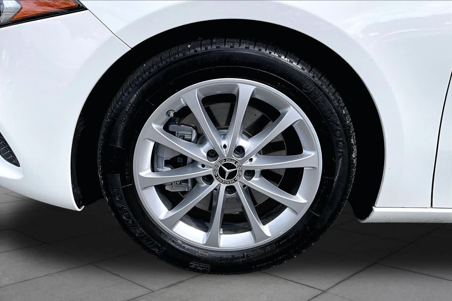 Used 2021 Mercedes-Benz A 220 image 21